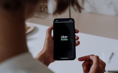 Featured Article : Why Food Delivery App Orders Can Cost Up To 44 Percent More