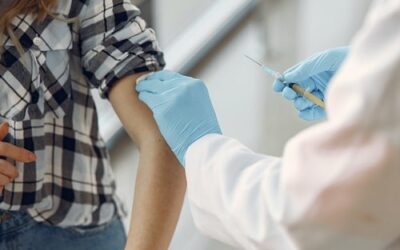 Tech News : Google : ‘No Jab, No Job’