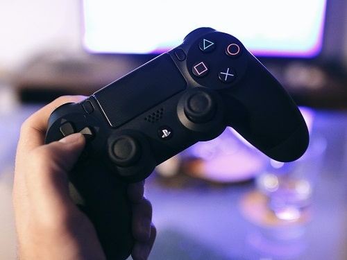 Featured Article : Playing Video Games For Long Periods Isn’t Bad For You