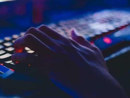 Featured Article : Protect Yourself From Job Phishing Scams