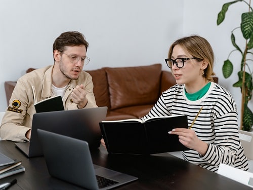 Featured Article : The True Cost Of Using Pirated Software