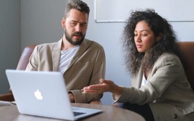 Tech Insight : Sharing Files That Self-Destruct