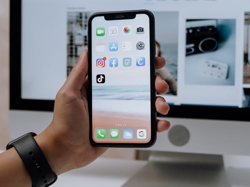 Featured Article : Digital Marketing : TikTok Or YouTube?