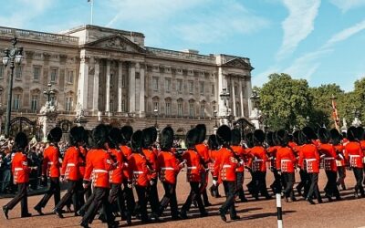 Featured Article : The Queen and iPad